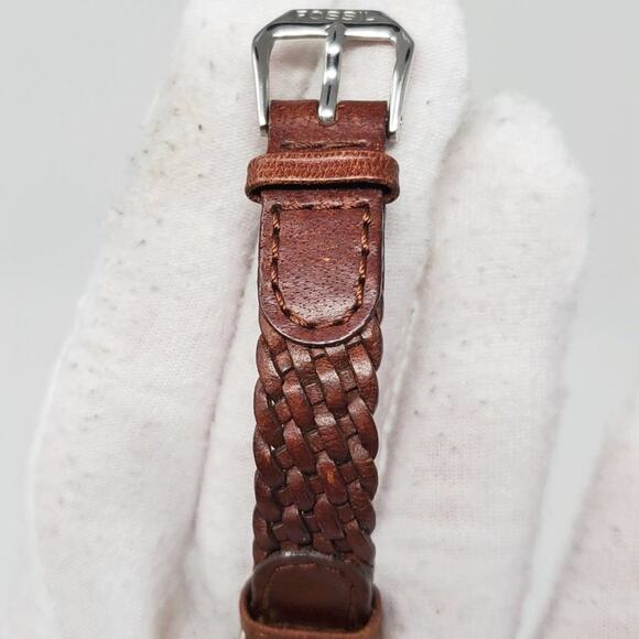 Disney X Lorus Mickey Mouse Gold Star Vintage Quartz Watch - Picture 4 of 11